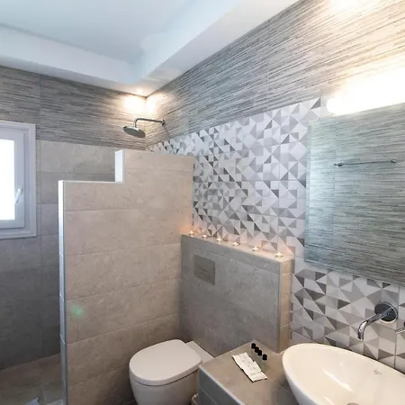 Petra Aqua (adults Only) 3* Perissa (Santorini)