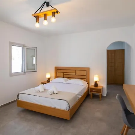 Petra Aqua (adults Only) Bed & Breakfast 3*
